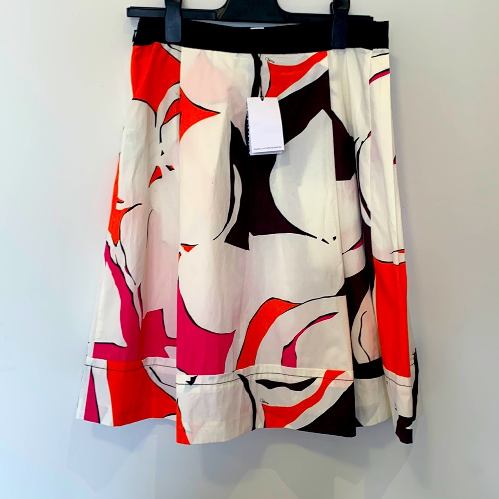 DVS MULTI Color pleated Skirt